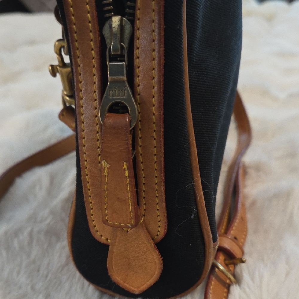 Dooney & Bourke Black and Brown Shoulder Bag - Picture 10 of 12